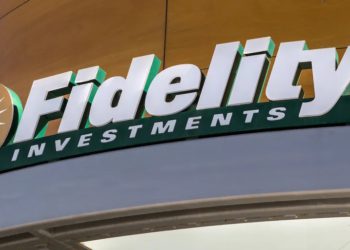 華爾街日報：富達考慮在券商平台「為散戶推出比特幣交易」！