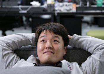 Do Kwon囂張回嗆：正在客廳裡寫程式！沒在國際刑警紅色通緝令看到自己