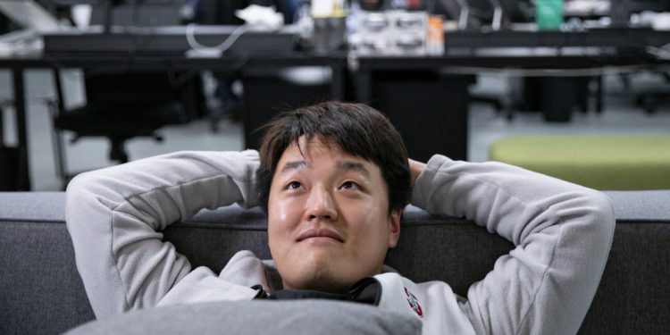 Do Kwon囂張回嗆：正在客廳裡寫程式！沒在國際刑警紅色通緝令看到自己