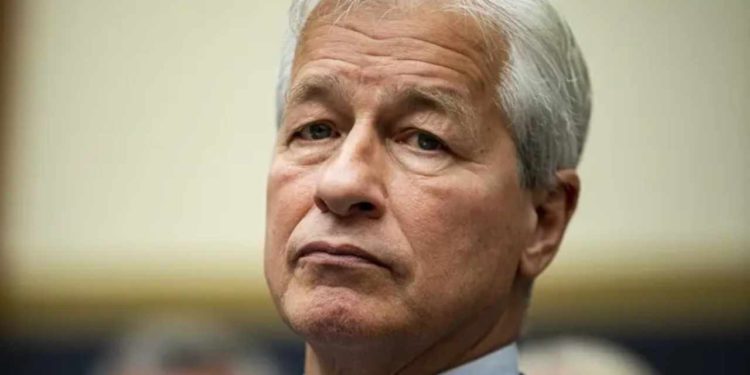 jamie dimon 220929 | 動區動趨-最具影響力的區塊鏈新聞媒體 「摩根大通戴蒙倍感威脅!」Kevin O’Leary:因為加密貨幣擾動了支付系統