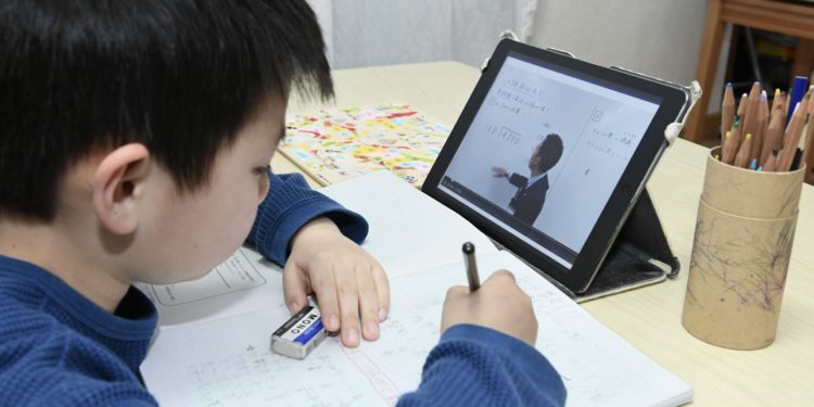 Xnip2022-10-30_12-37-26 | 動區動趨-最具影響力的區塊鏈新聞媒體 疫情後遺症》日本埼玉縣正使用「元宇宙工具」打擊曠課