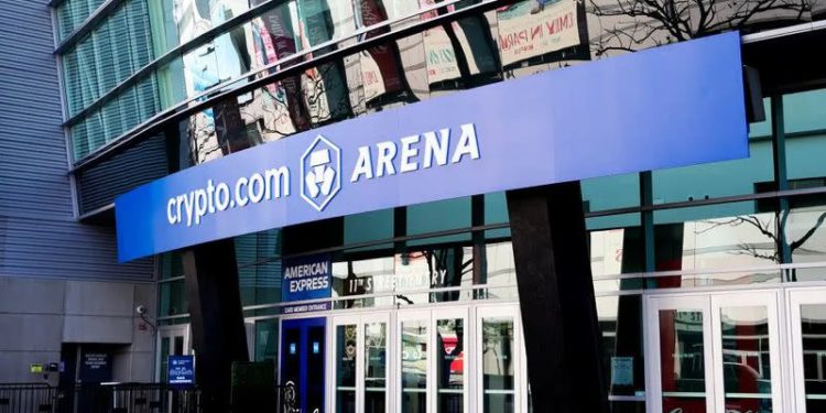 crypto.com 221007 | 動區動趨-最具影響力的區塊鏈新聞媒體 Crypto.com傳裁員超30%!2000多名員工遭解僱、撤回多個贊助協議