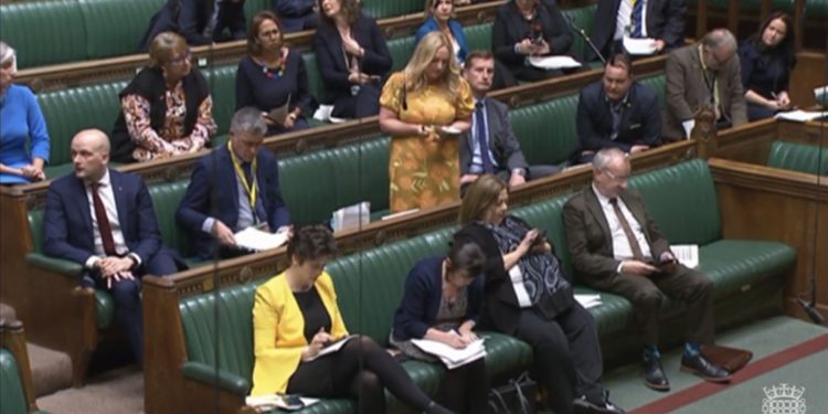 英通過新法認加密貨幣為「受監管金融工具 」，議員呼籲新首相提供明確納管方向