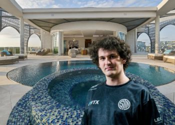 FTX新CEO嗆「管理徹底失敗」: 用公司資金買巴哈馬房地產，有些還登記在個人名下