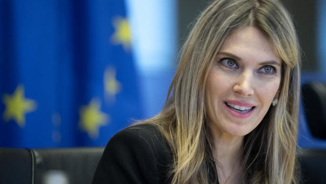 FILES-BELGIUM-EU-POLITICS | 動區動趨-最具影響力的區塊鏈新聞媒體 歐洲議會副議長被捕!涉收世界盃卡達賄賂,曾大推加密轉帳、NFT