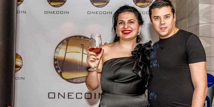 | 動區動趨-最具影響力的區塊鏈新聞媒體 50億鎂龐氏騙局》OneCoin共同創辦人認罪!明年4月將宣判(維卡幣)