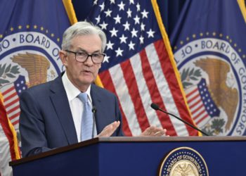 Fed升息2碼、鮑爾暗示2024才降息；美股跌、BTC跌破18,000