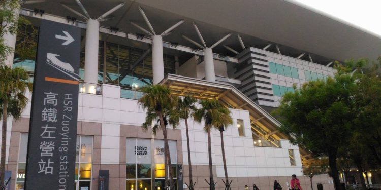 高鐵左營站搶劫28.1萬USDT！歹徒面交謊稱「沒收到」後尿遁逃逸