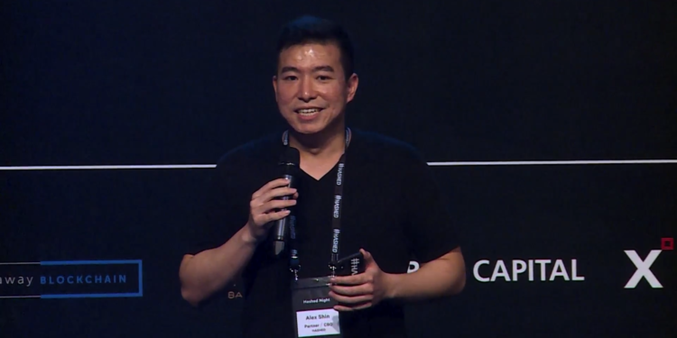 Aptos荒誕の暴漲原因》Hashed：APT在韓國是迷因幣！散戶比喻為「公寓」