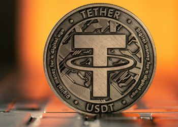華爾街日報：Tether 高達 86% 股份「僅 4 人持有」；CTO 笑嗆小丑報導