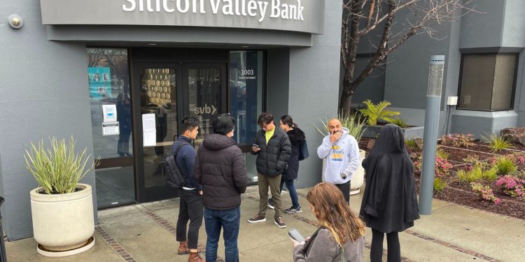 矽谷銀行倒閉「延燒USDC」！Circle有現金儲備在SVB；存款擔保只救25萬鎂