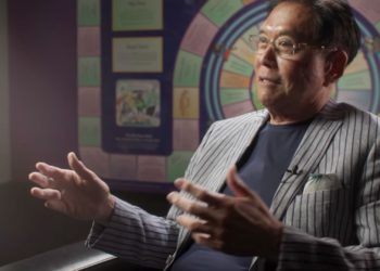 富爸爸預言全中！瑞信被收購、黃金突破2000鎂…再砲轟聯準會「通膨大騙子」