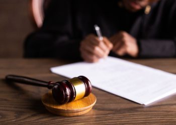 用Metamask可能重罪！美國伊利諾州《數位監管草案》要求去中心化服務也要執照