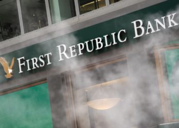 失血千億鎂存款！第一共和銀行「擠兌危機」股價砍半，拋售千億資產自救