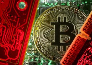 紐約時報轟「比特幣挖礦是環保毒瘤」，BTC社群打臉：數據誇大8成、忽視再生能源！