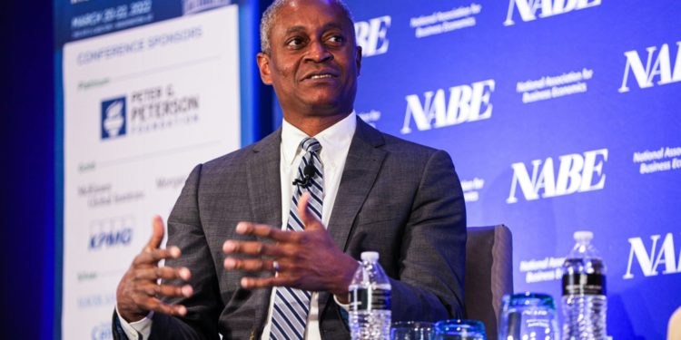 美國聯準會喊「5月升息1碼」；Fed鷹派籲升2碼：不怕經濟衰退