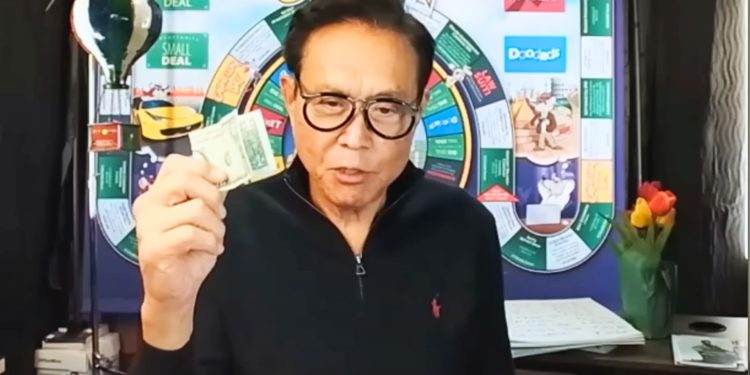 富爸爸預言：美元將貶成「擦屁股衛生紙」，美國正步入毀滅！