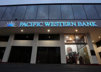 美國地區銀行全暴跌！西太平洋、西方聯合銀行傳出售，拜登政府不救