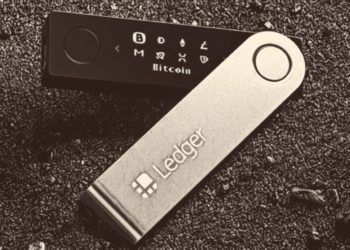 Ledger 副總回應：安全晶片不會開源！社群喊改買 Trezor
