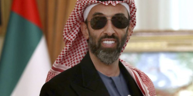 阿布達比皇室「重倉做空美股」數十億鎂！看準美國硬著陸，再增持加密貨幣