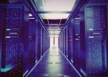 中心化儲存 vs. 去中心化儲存，哪個便宜？