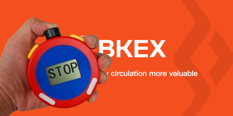 重磅！BKEX 交易所「暫停出金」引爆恐慌：因配合警方洗錢調查