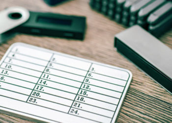 Ledger高層提油救火：政府來傳票，我們就給冷錢包私鑰！