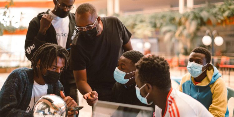 截圖 2023-05-18 下午50959 | 動區動趨-最具影響力的區塊鏈新聞媒體 觀點》Worldcoin在低收入國家「假愛心援助」,強迫民眾以0.14鎂賣出個資