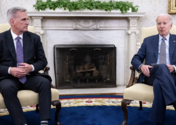 美債危機不能爆》拜登 麥卡錫喊話「幾乎達成協議」、共和黨代表：最快週五過關