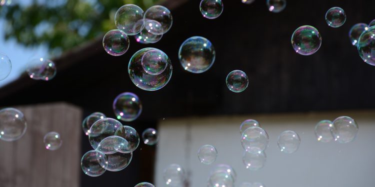 你在投資未來還是「泡沫」？這幾點說明該撤資閃人了