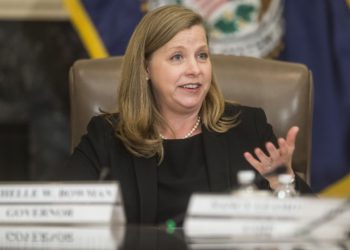 Fed理事：美國對「銀行服務」需建立明確規則！數位資產處於監管真空