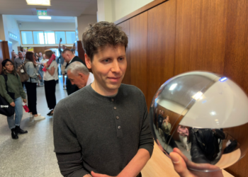 創辦人Sam Altman親自回答Worldcoin一切問題，能實現全民基本收入？