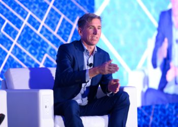 比特幣現貨ETF不死心！富達等機構向SEC重提申請；Bitwise預言：先上市會一家獨大