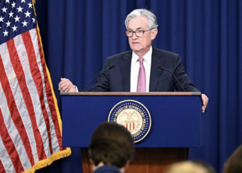 拍板！聯準會「升息一碼」利率創22年新高，比特幣衝高29,700