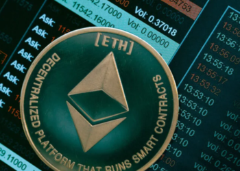 大利好？SEC可能「同時批準多檔」以太坊期貨 ETF！ETH 谷底大反彈