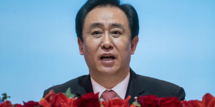 恆大系股票今在香港停牌，許家印傳遭中國警方監視居住