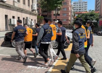 台灣三大黑幫聯手詐騙「洗錢1.2億」！檢警查獲大量虛擬貨幣