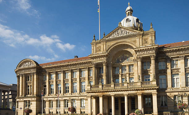 伯明罕 | 動區動趨-最具影響力的區塊鏈新聞媒體 英國第二大城「伯明罕」宣布破產,為何跌落赤字深淵?