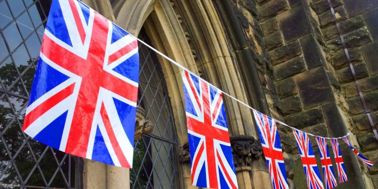 英國要嚴查企業「加密貨幣轉帳」，旅行規則9月1日上路