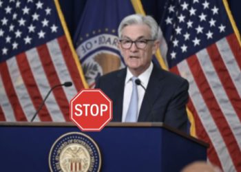 聯準會「9月暫停升息」但暗示年底還會升一碼..比特幣跌破2.7萬後拉回