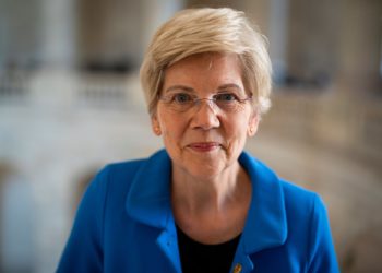 美國參議員：國稅局應加速執行稅收新規，強制交易所披露客戶資訊