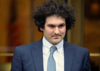 SBF捅刀前女友： FTX倒閉是因Caroline未對沖虧損、不是我偷客戶的錢..