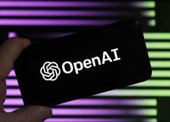 OpenAI傳出年化營收破13億美元！盼11月公開「更低成本」重大升級
