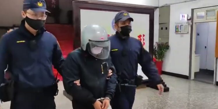 Xnip2023-10-04_17-00-49 | 動區動趨-最具影響力的區塊鏈新聞媒體 詐騙「車手」是什麼、真的好賺風險低?刑責多重需全額賠償?