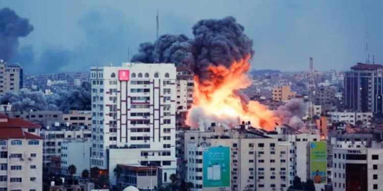 以巴開打》50年來最黑暗一日！以色列總理：進入戰爭狀態、誓報復哈瑪斯