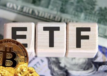 CryptoQuant：比特幣現貨ETF「獲准」BTC上看7.3萬、加密貨幣市值擴增1兆美元