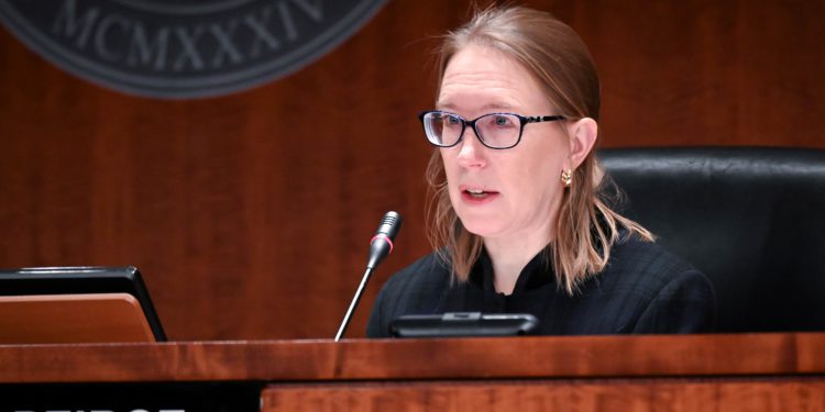 加密老媽力挺比特幣現貨ETF過關：SEC該建明確監管框架、鼓勵加密創新