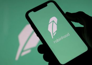 Robinhood「進軍歐盟」提供加密貨幣交易，女股神Cathie Wood大舉加倉、HOOD漲超10％