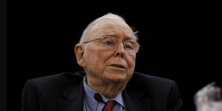 查理蒙格怒轟：比特幣是金融系統的「毒氣彈」、毫無生產力的災難發明