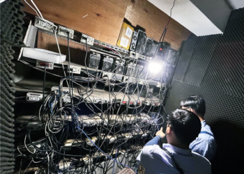 鄰居喊地板燙！台中比特幣礦場「裸線偷電7千萬元」，醫美闆娘暗槓27枚BTC